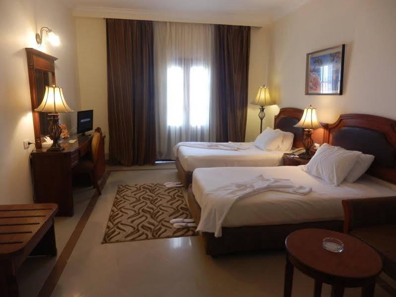 Life Resort Coral Hills El Qoseir Екстер'єр фото
